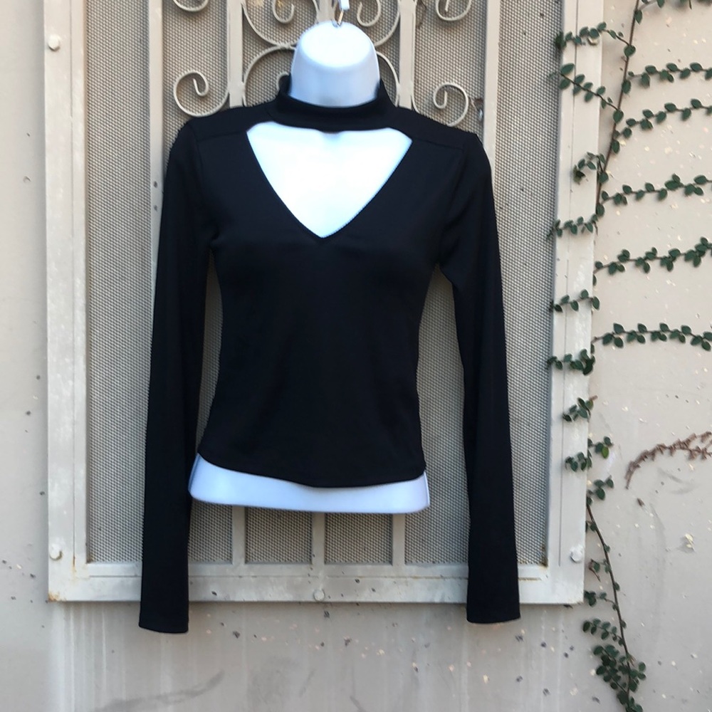 Zara ribbed cut out choker top